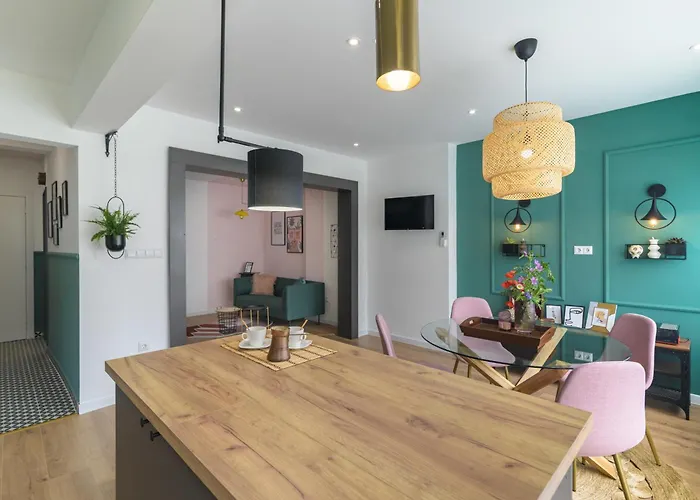 Marelis Luxe * Varna